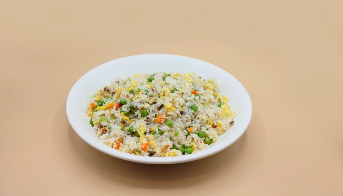 Diced Smoked Pork Fried Rice (No Spicy ) 腊味炒饭