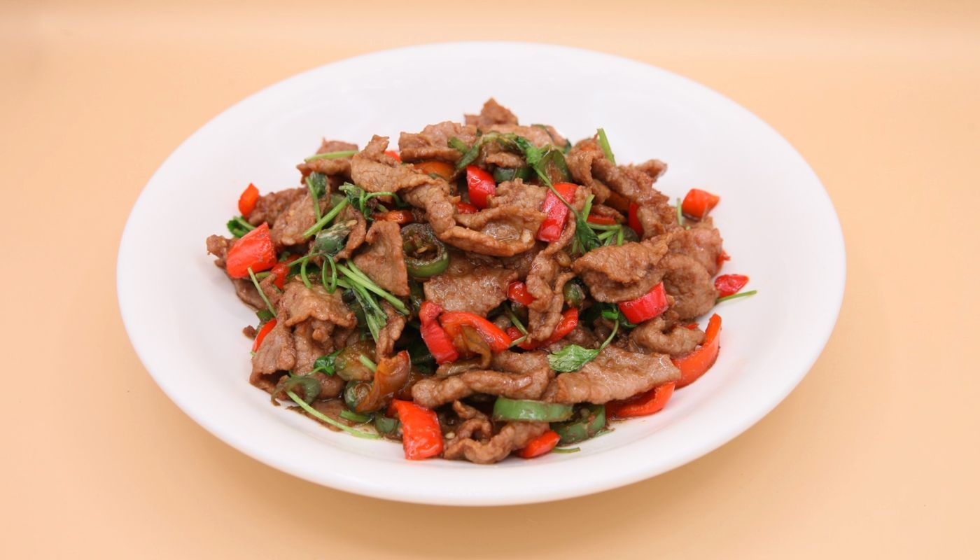 Hunan Style Sautéed Beef (Big Spicy) 小炒黄牛肉🌶️🌶️🌶️