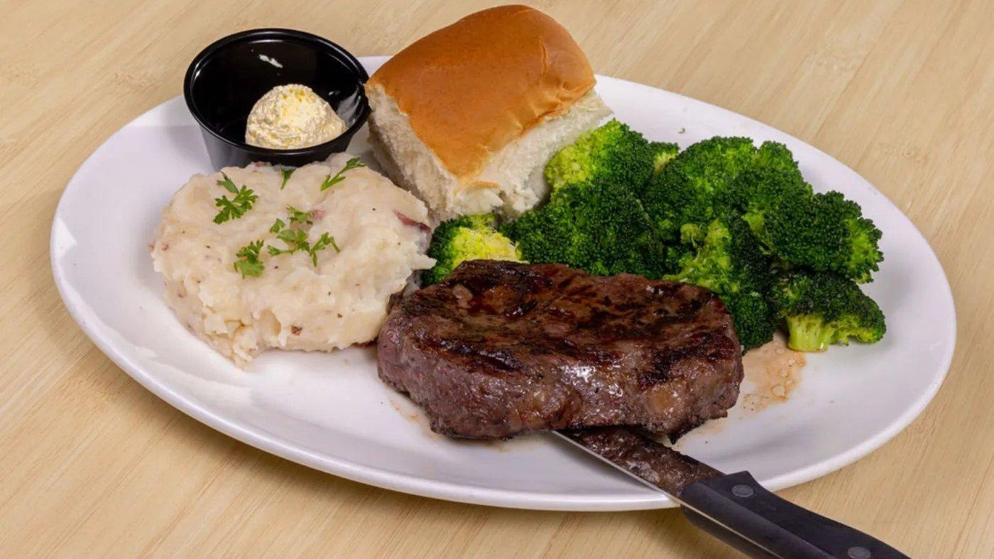 8oz Grilled Top Sirloin*