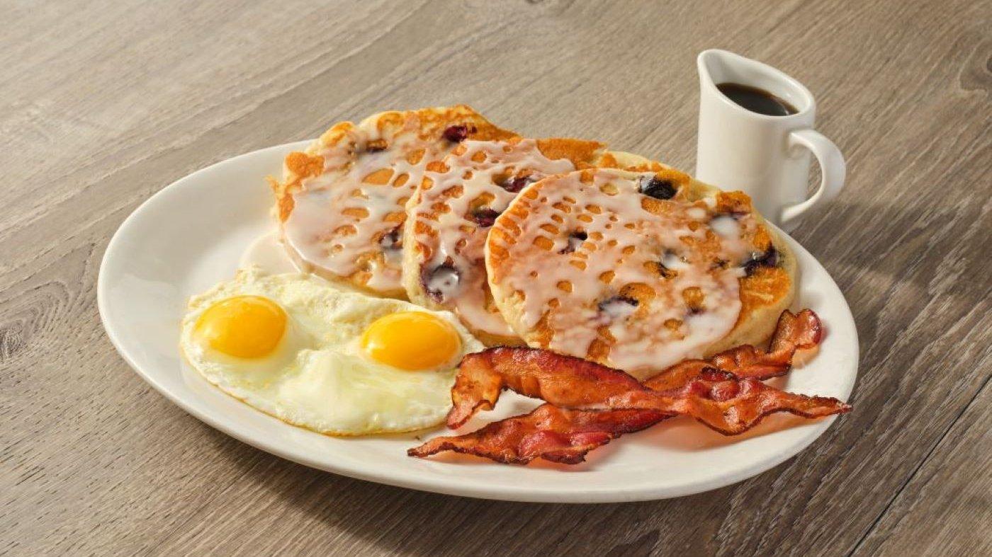 Blueberry Lace Pancakes Combo