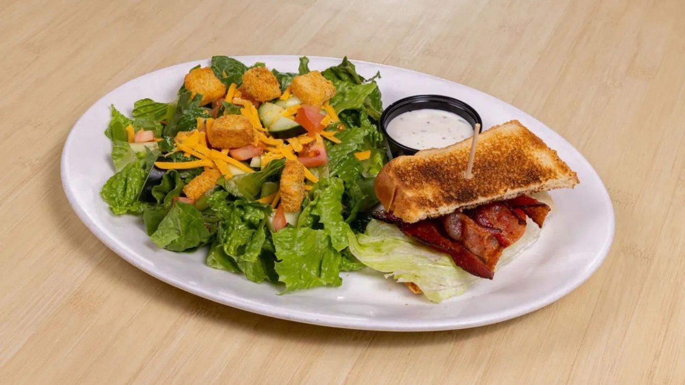 Half Classic BLT