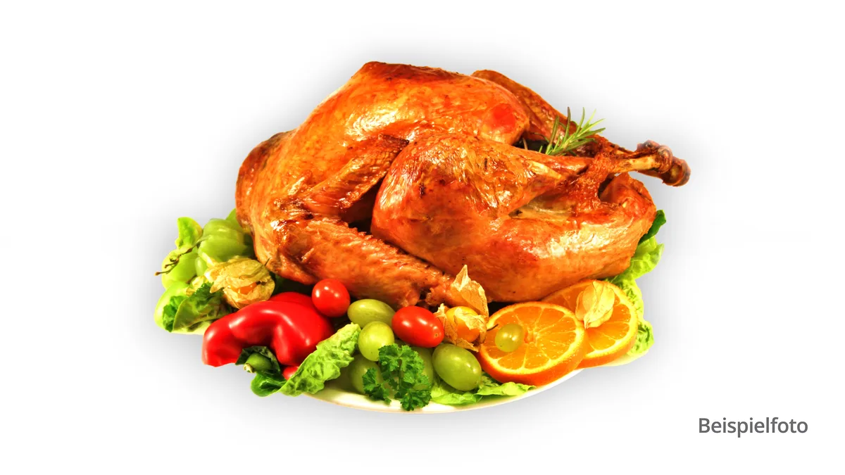 Ganzes Hähnchen und Beilage
