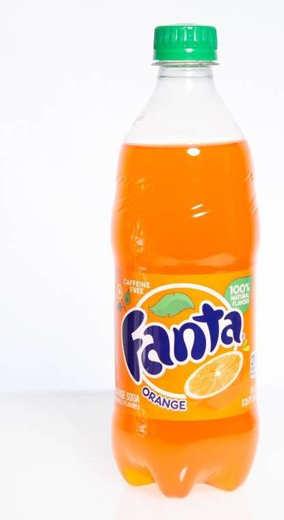 Fanta Orange (20 oz)
