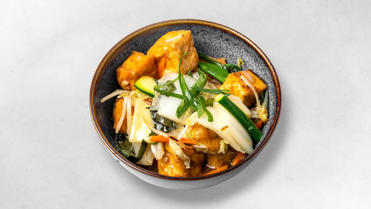 九層塔炒菜| Thai-Basilikum Wok-Gericht Mit