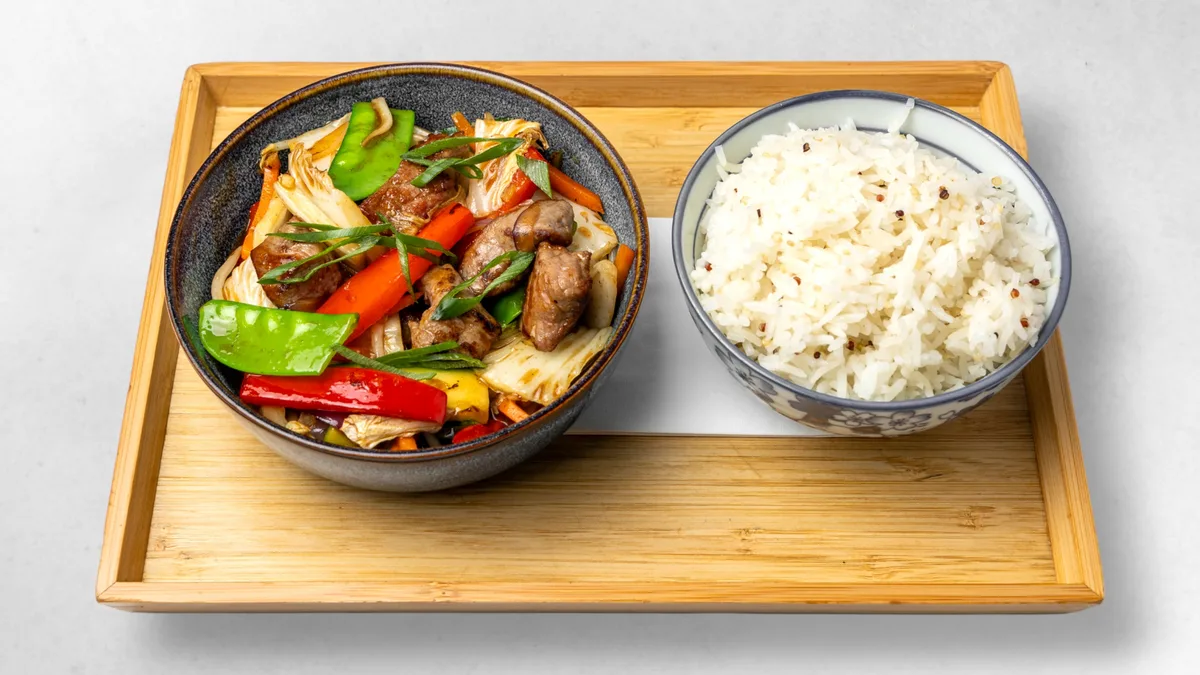 蠔油牛肉 | Wok Beef