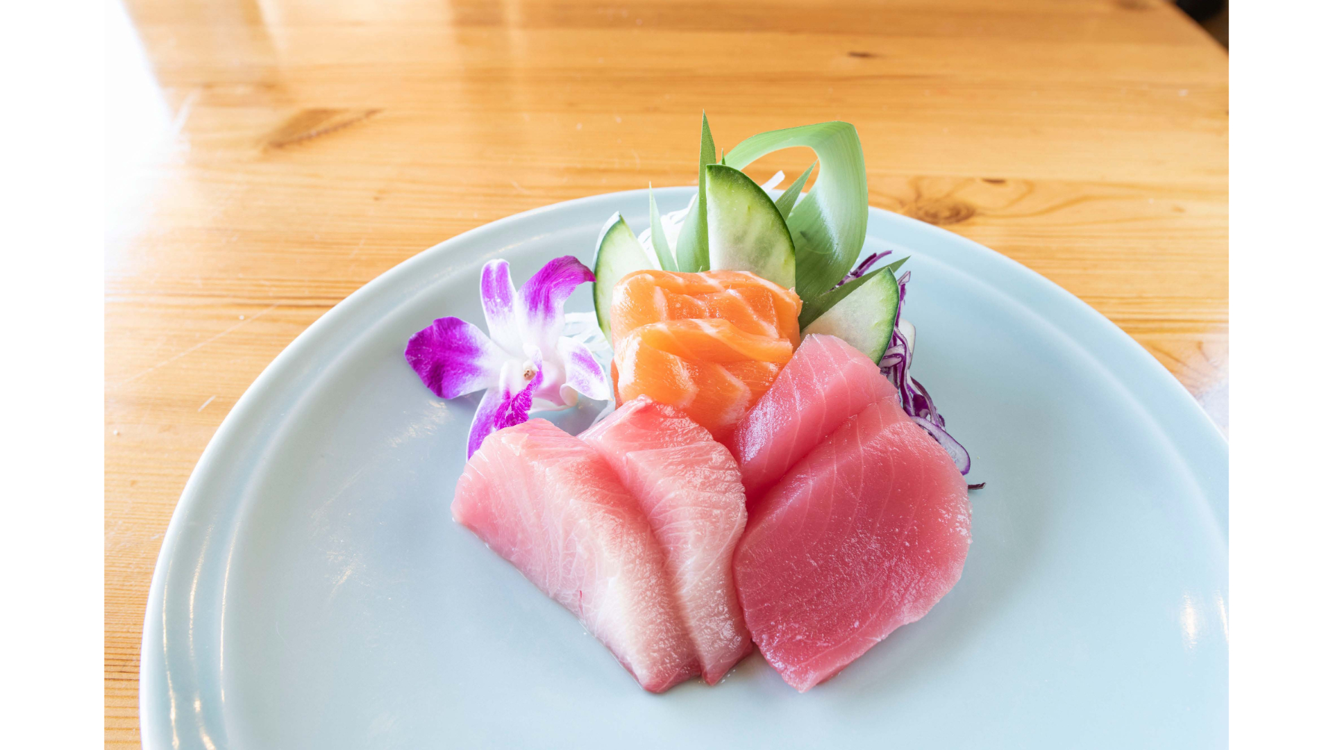 Assorted Sashimi Appetizer (6pcs)