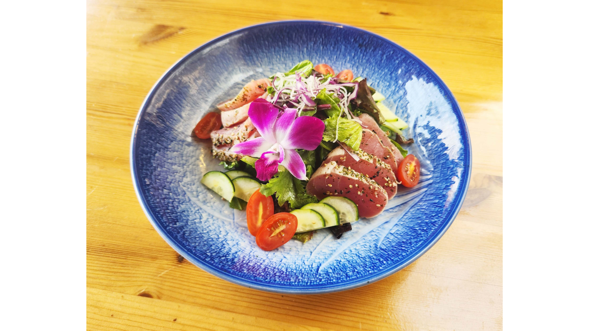 Seared Tuna Salad
