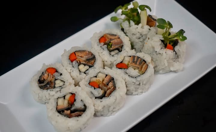 Salmon Skin Roll