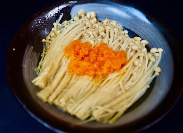 Steamed Enoki Mushroom