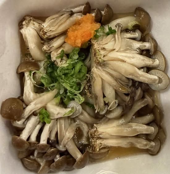 Steamed Shimeji Mushroom