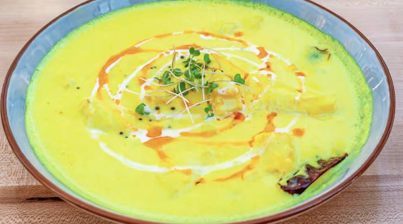 Meen Moilee
