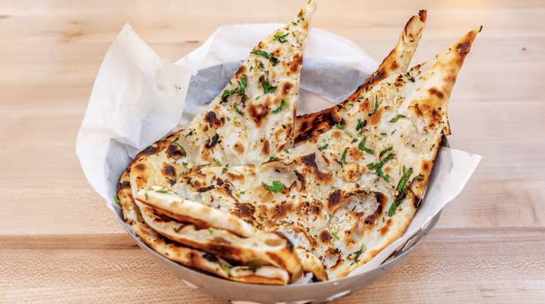 Plain Naan (Veg)