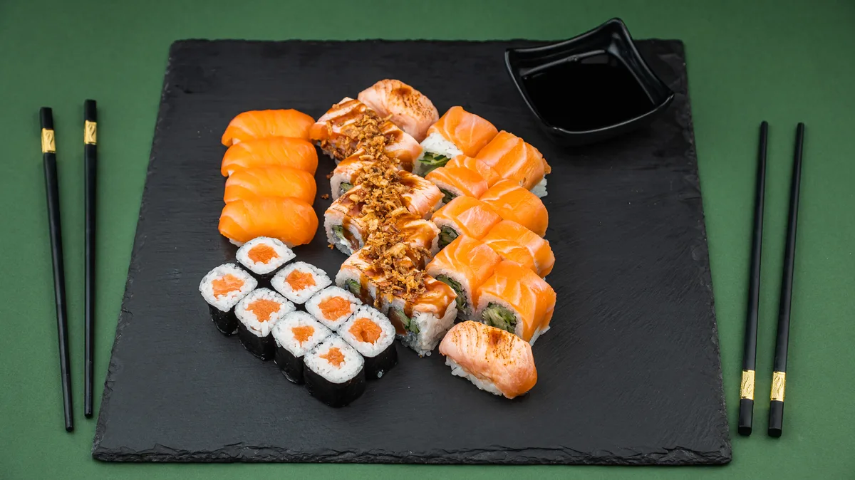 Super salmon box