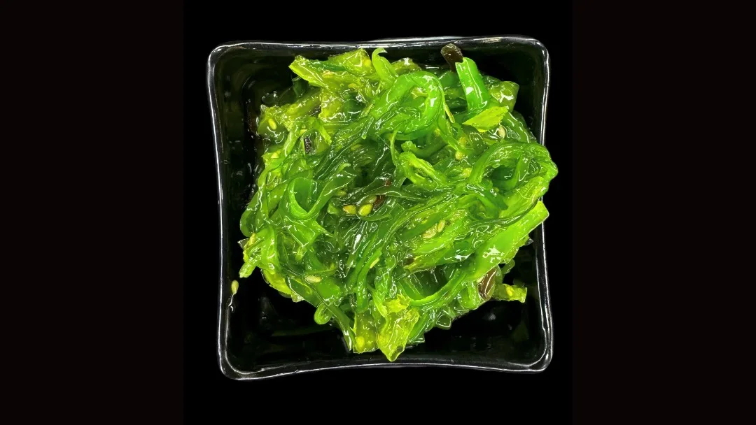 Wakame salad