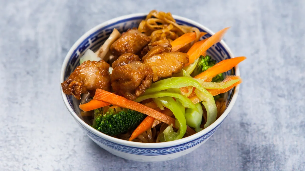 3. Si Chuan nudle