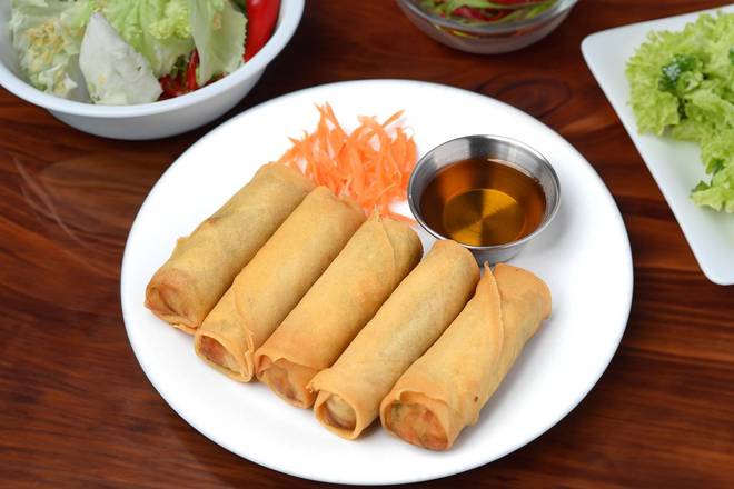 Egg Rolls (5 Pcs)