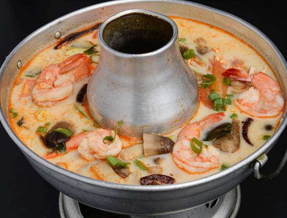 Tom Kha