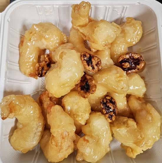 Prawns with Honey glazed walnuts