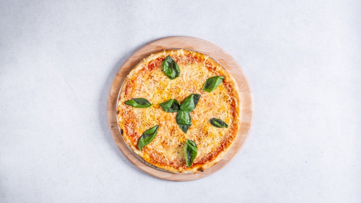1. Margherita 33cm