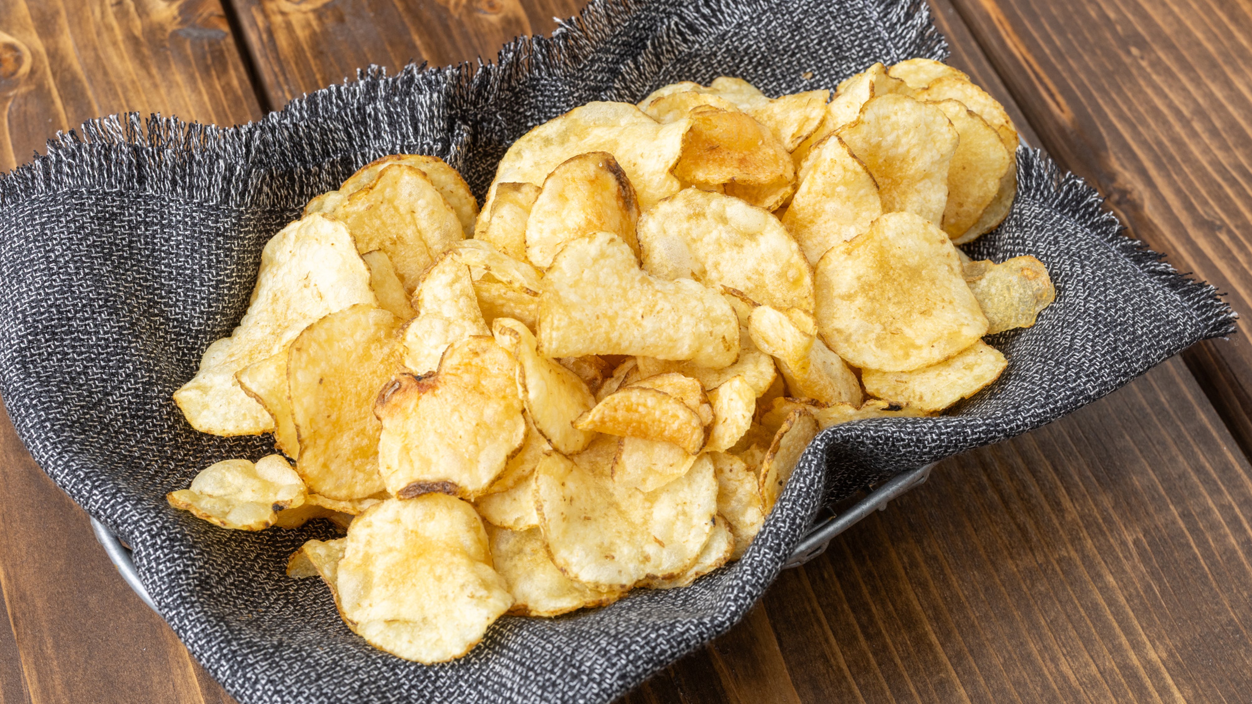 Kelly's English Chips Basket