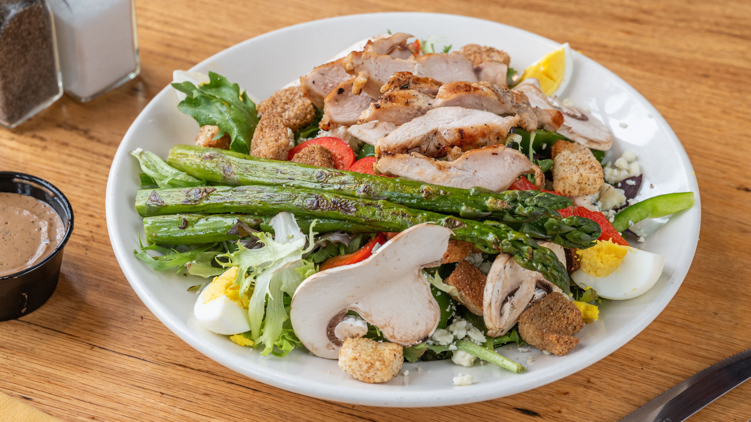 Linda's Big Spring Salad