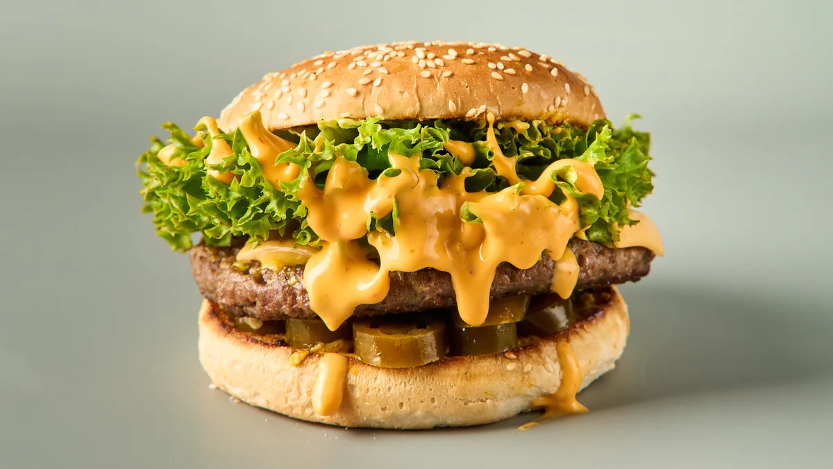 Chili Cheeseburger