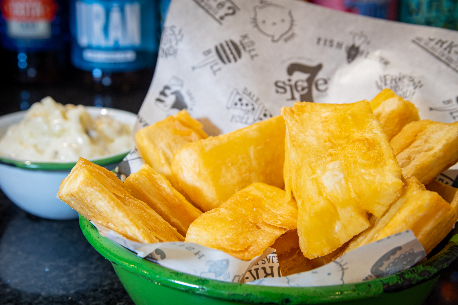 Yucas al Mojo