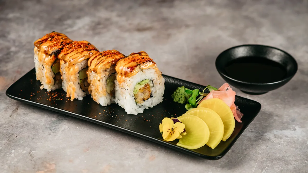 Uramaki Dragon roll