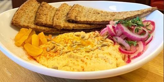 Lemony Chickpea Hummus and Cauliflower Pita