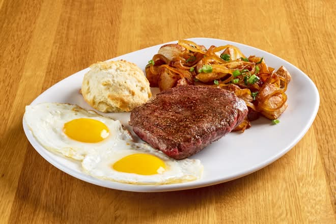 Creekstone Farms Flat Iron Steak and Eggs