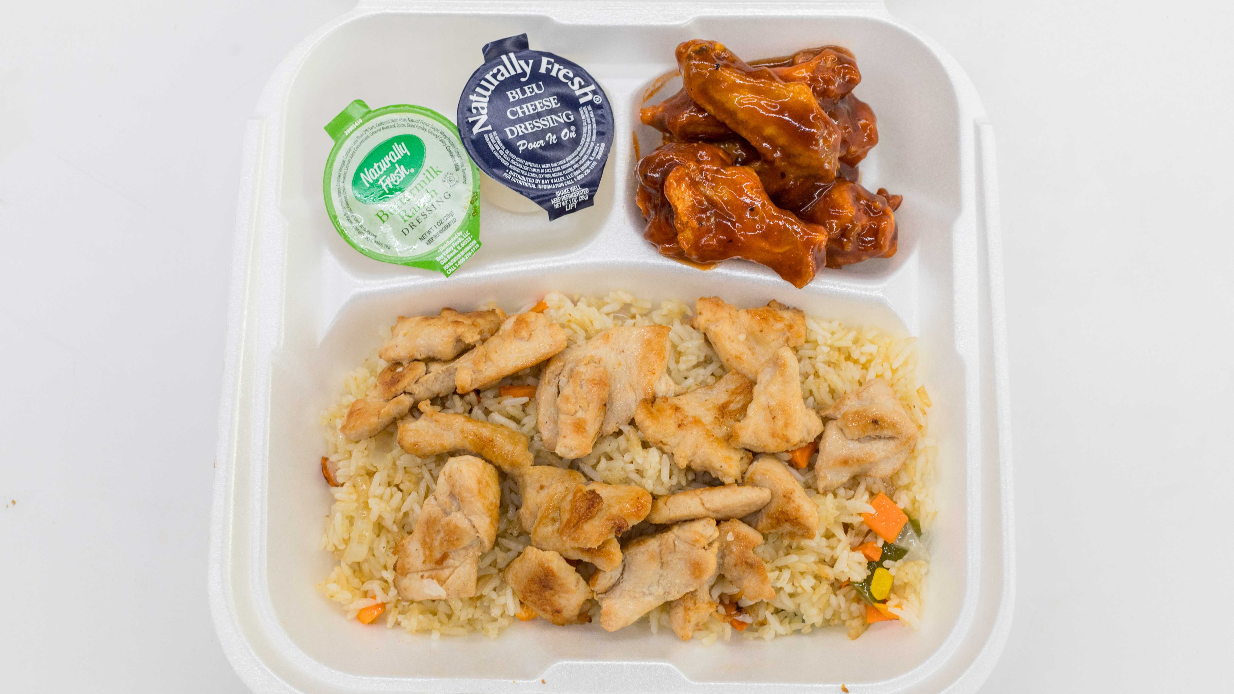 6 Pieces Wings and Veggie Rice