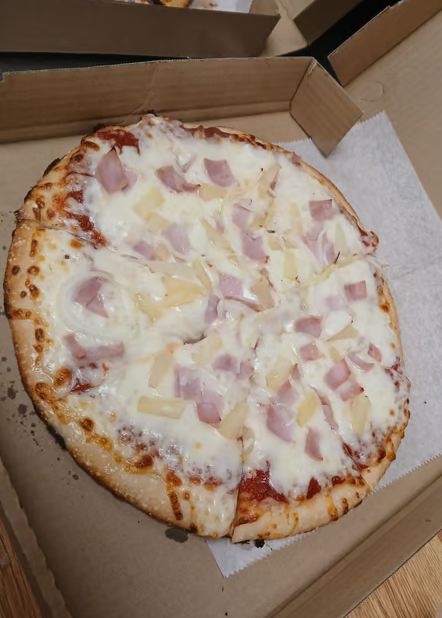 Hawaiian Pizza