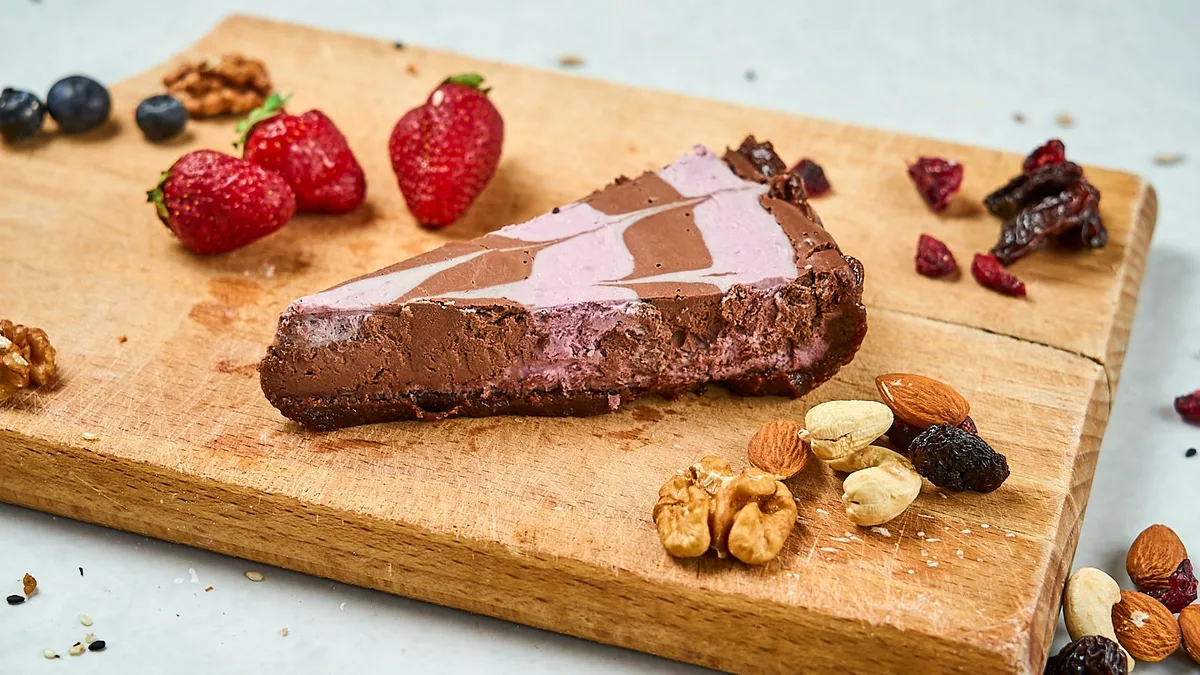 Sirovi tart malina čokolada