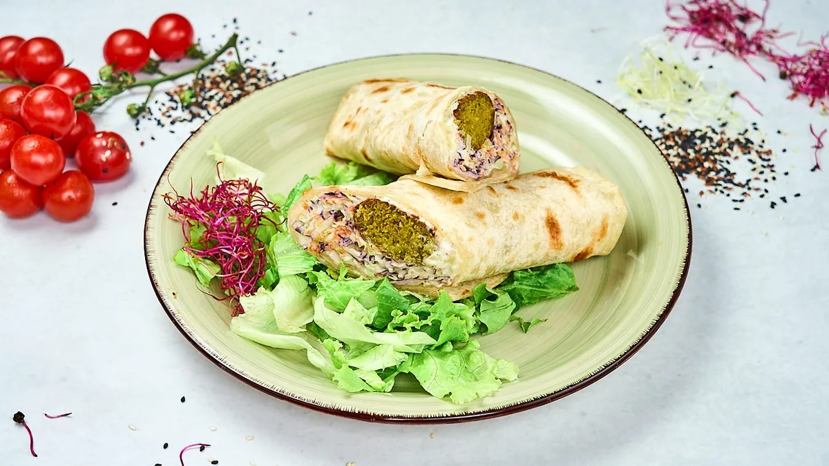 Falafel wrap