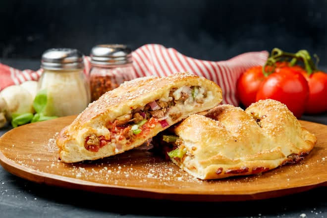 Build Your Own Calizone