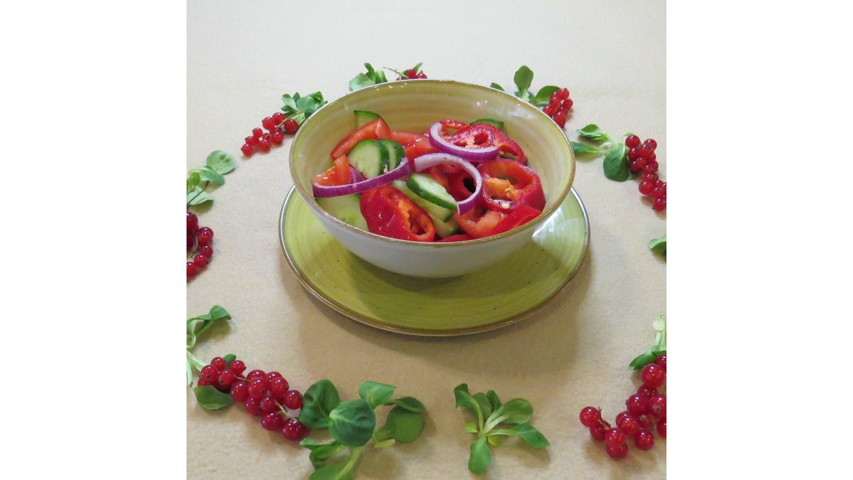 Salată asortată de vară