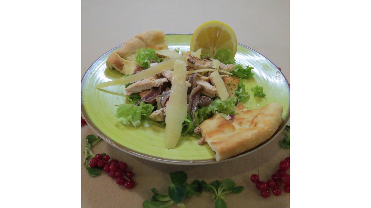 Salată cezar