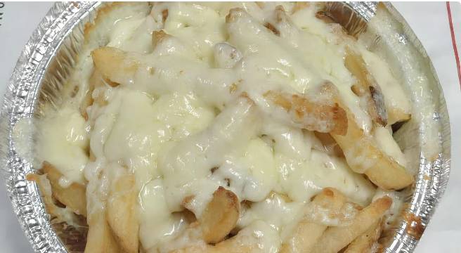 FRENCH FRIES  W. CHEESE