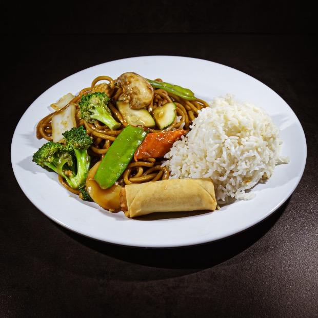 L03 Vegetable Lo Mein 蔬菜捞面