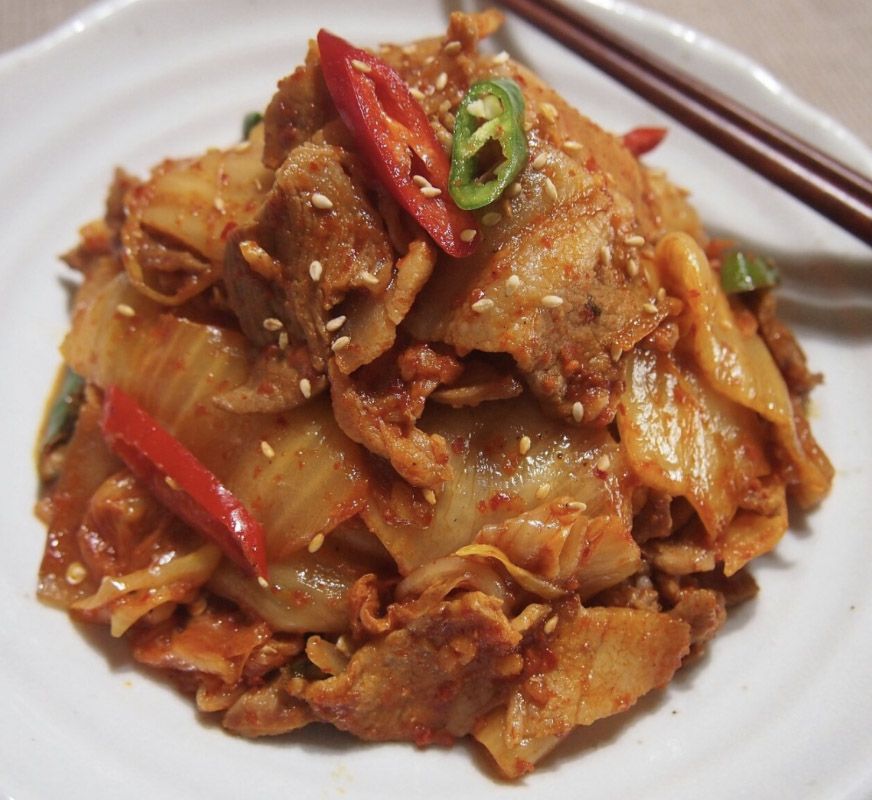 김치돼지볶음 / Kimchi and Pork Stir-Fry