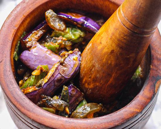 擂辣椒茄子皮蛋(Preser Egg Eggplant )