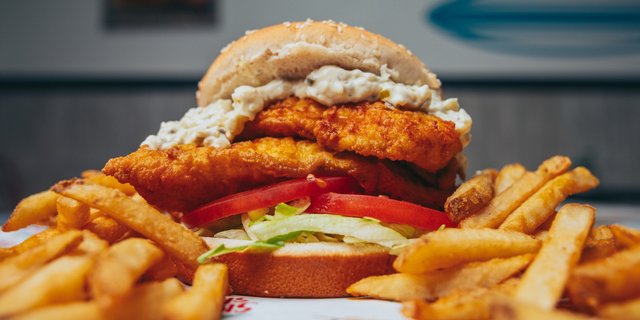 Signature Chicken Sandwich Box