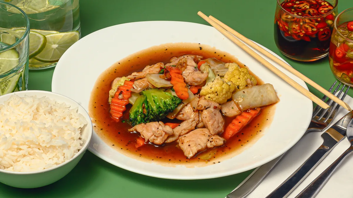 27. Pad Gratiam Prik Thai