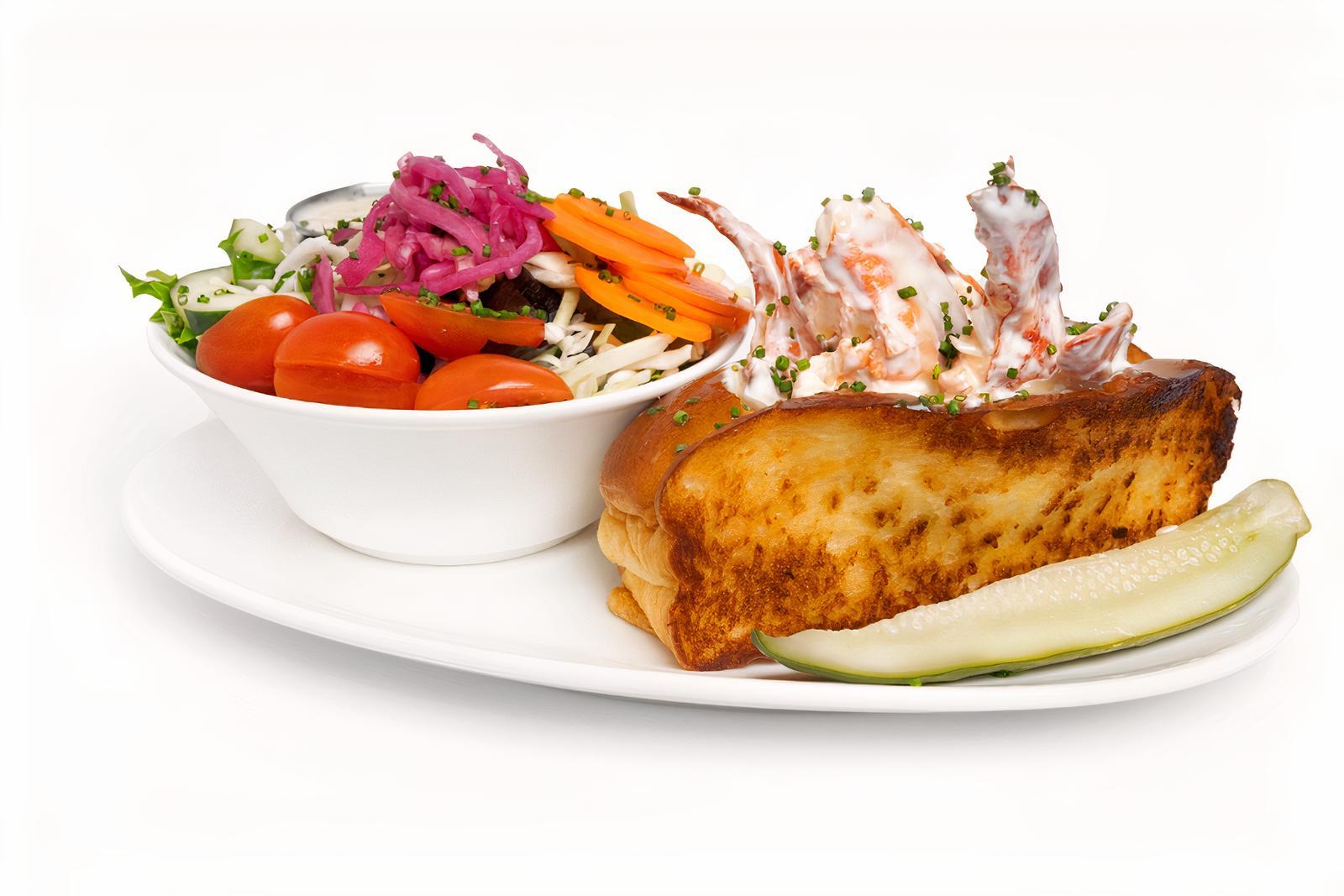 Traditional Lobster Roll