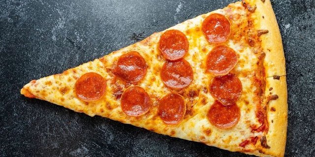 Pepperoni Jumbo Pizza Slice
