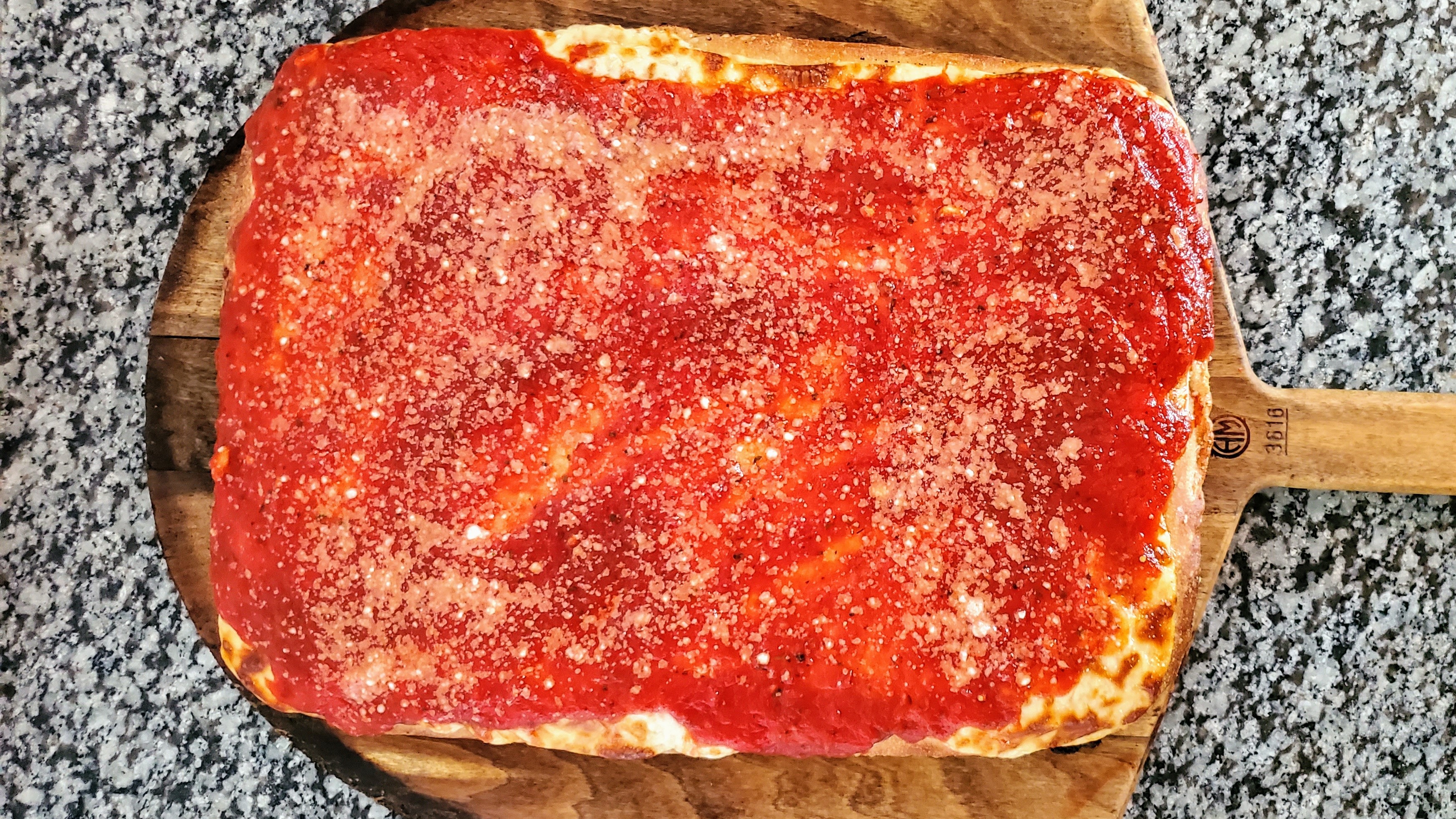Large House Pizza