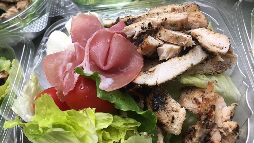 Tuscan Chicken Salad (Large)