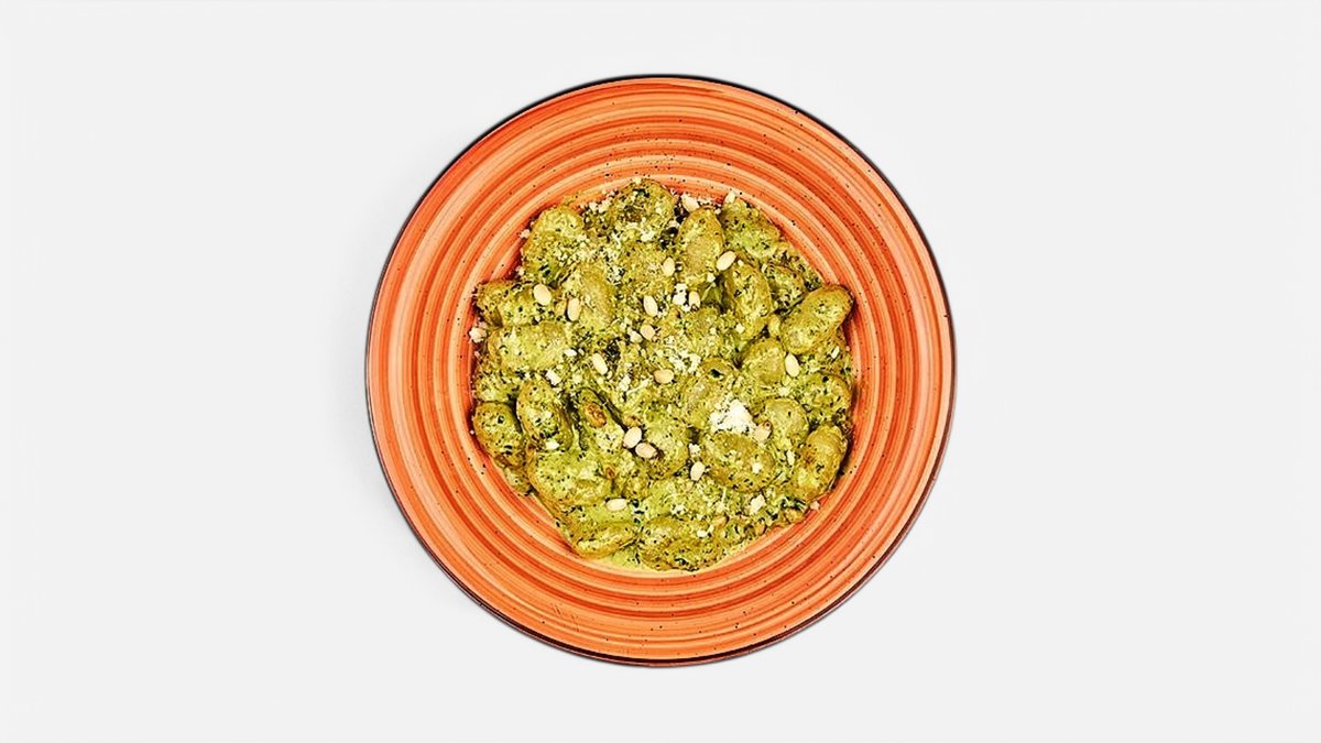 Gnocchi s bazalkovým pestom a parmezánom 350g
