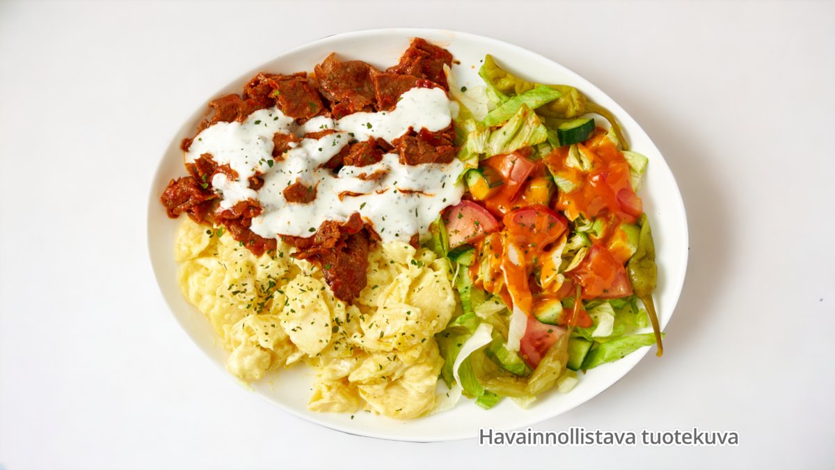 Kebab valkosipulikermaperunoilla