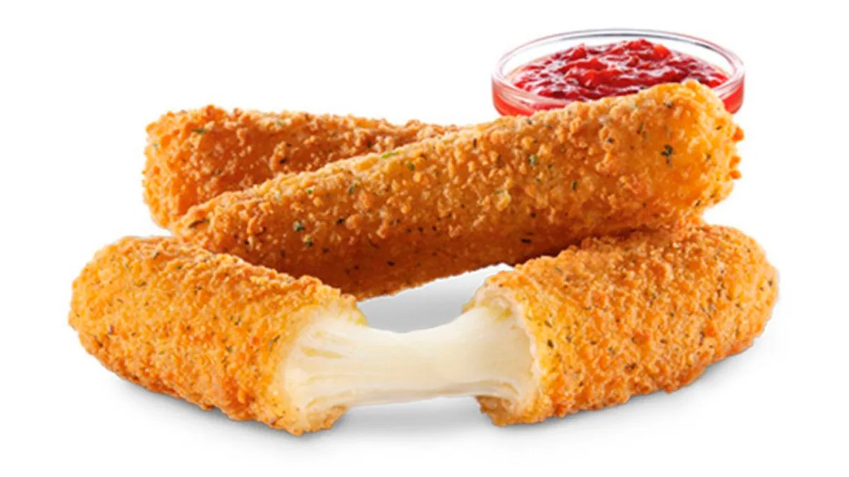 4 mozzarellatikkua